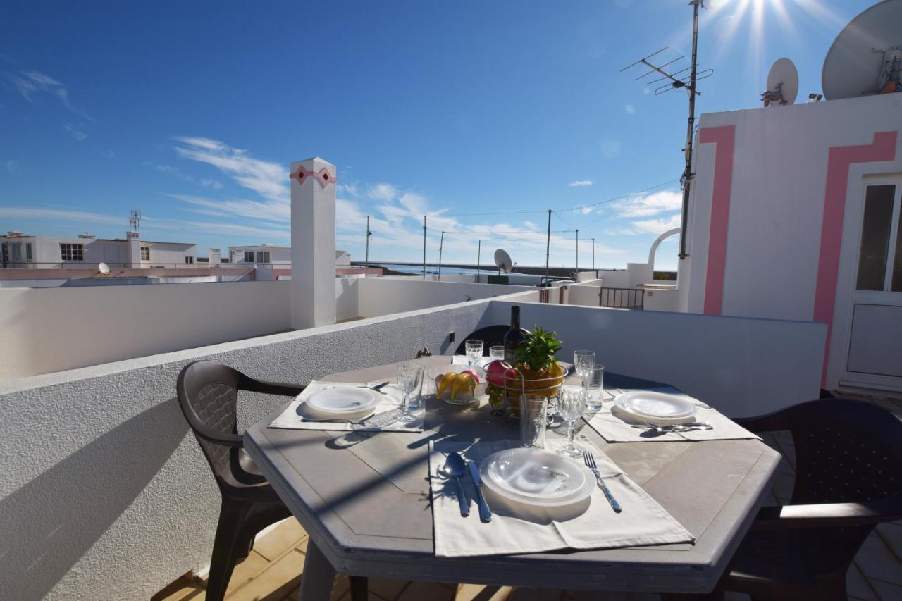 Carob By Algartur - 3 Mins Downtown - Terrace Appartement Santa Luzia  Buitenkant foto